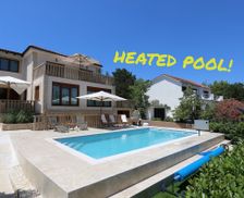 Croatia Primorsko-goranska županija Šilo vacation rental compare prices direct by owner 15286727