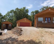 United States Arkansas Garfield vacation rental compare prices direct by owner 23678066