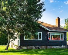 United States Wyoming Cody vacation rental compare prices direct by owner 26561606