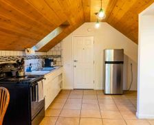 United States California Shaver Lake vacation rental compare prices direct by owner 25007542