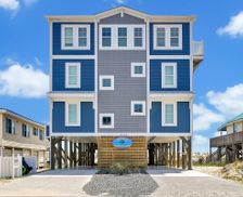 United States North Carolina Oak Island vacation rental compare prices direct by owner 25075521