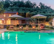 Italy Toscana Capannori vacation rental compare prices direct by owner 30008079