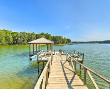 United States North Carolina Sherrills Ford vacation rental compare prices direct by owner 23618373