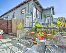 United States California Oakland vacation rental compare prices direct by owner 13058371