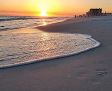 United States Florida Panama City Beach vacation rental compare prices direct by owner 24992701