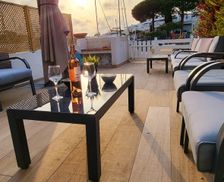 France Occitanie Le Grau-du-Roi vacation rental compare prices direct by owner 24918003