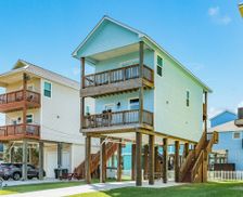 United States Texas Galveston vacation rental compare prices direct by owner 13095101