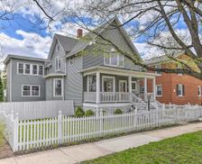 United States Illinois Oak Park vacation rental compare prices direct by owner 22574979