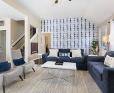 United States Texas Montgomery vacation rental compare prices direct by owner 15422959