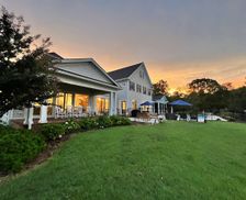 United States Virginia White Stone vacation rental compare prices direct by owner 15397115