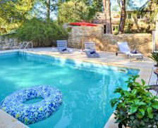 France Provence-Alpes-Côte d'Azur Mornas vacation rental compare prices direct by owner 4418310