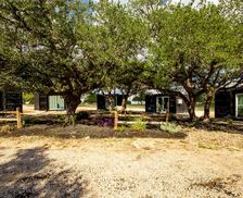 United States Texas Hye vacation rental compare prices direct by owner 32469476
