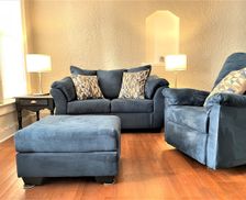 United States Illinois Bloomington vacation rental compare prices direct by owner 25246693