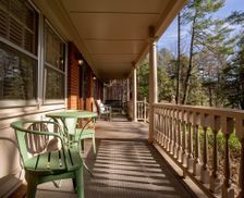 United States North Carolina Black Mountain vacation rental compare prices direct by owner 24950421