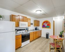 United States South Dakota Yankton vacation rental compare prices direct by owner 24966953