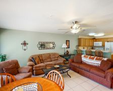 United States Texas New Braunfels vacation rental compare prices direct by owner 24908495