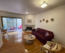 United States California Palo Alto vacation rental compare prices direct by owner 25816623