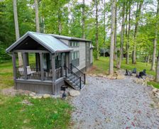 United States Tennessee Gatlinburg vacation rental compare prices direct by owner 28479441