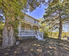 United States Kansas Tonganoxie vacation rental compare prices direct by owner 24996259
