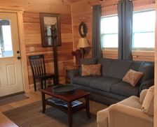 United States North Carolina Tryon vacation rental compare prices direct by owner 32265252