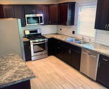 United States Michigan Saginaw vacation rental compare prices direct by owner 26626010