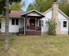 United States Michigan Drummond vacation rental compare prices direct by owner 26552409