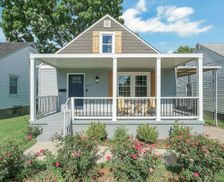 United States Kentucky Louisville vacation rental compare prices direct by owner 23630804