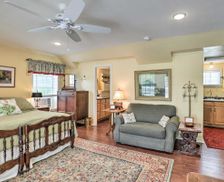 United States Texas College Station vacation rental compare prices direct by owner 24241800