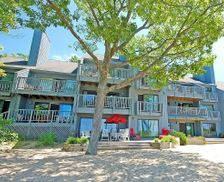 United States Michigan Glen Arbor vacation rental compare prices direct by owner 23867934