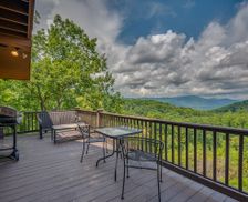 United States North Carolina Saluda vacation rental compare prices direct by owner 24238902
