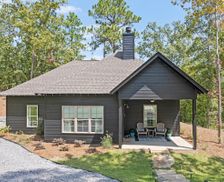 United States Alabama Elmore County vacation rental compare prices direct by owner 24750051
