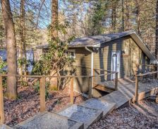 United States North Carolina Pisgah Forest vacation rental compare prices direct by owner 22784221