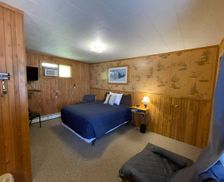 United States Michigan Onaway vacation rental compare prices direct by owner 25539670