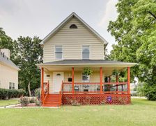 United States Kentucky Louisville vacation rental compare prices direct by owner 33145211