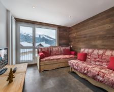 France Auvergne-Rhône-Alpes Courchevel vacation rental compare prices direct by owner 27362493