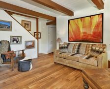 United States California Big Bear Lake vacation rental compare prices direct by owner 25017213