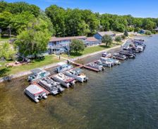 United States Michigan Fife Lake vacation rental compare prices direct by owner 28651143