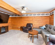 United States Michigan Fife Lake vacation rental compare prices direct by owner 28243494