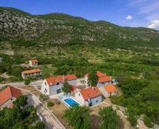 Croatia Split-Dalmatia County Župa vacation rental compare prices direct by owner 27762714