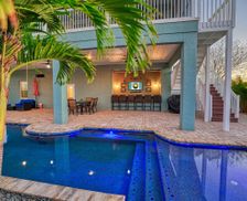 United States Florida Hernando Beach vacation rental compare prices direct by owner 28443119