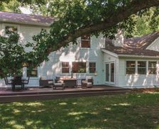 United States Illinois Bloomington vacation rental compare prices direct by owner 26543490