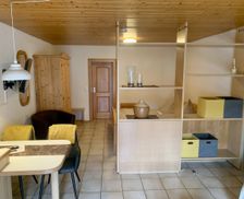 Germany Rheinland-Pfalz Leinsweiler vacation rental compare prices direct by owner 26790031