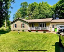 United States Michigan St. Ignace vacation rental compare prices direct by owner 28048137