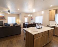 United States Idaho Post Falls vacation rental compare prices direct by owner 28087522