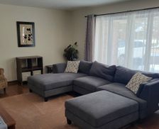 United States Illinois Rockford vacation rental compare prices direct by owner 26511606