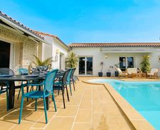 France Nouvelle-Aquitaine Saint-Martin-de-Ré vacation rental compare prices direct by owner 28303646