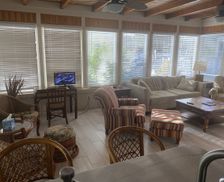 United States Florida Crystal River vacation rental compare prices direct by owner 26621969