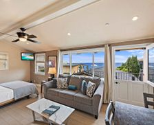 United States California Laguna Beach vacation rental compare prices direct by owner 32940204