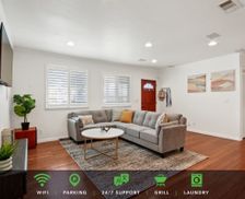 United States California Baldwin Park vacation rental compare prices direct by owner 29122596