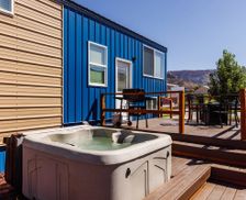 United States Utah Apple Valley vacation rental compare prices direct by owner 27489026